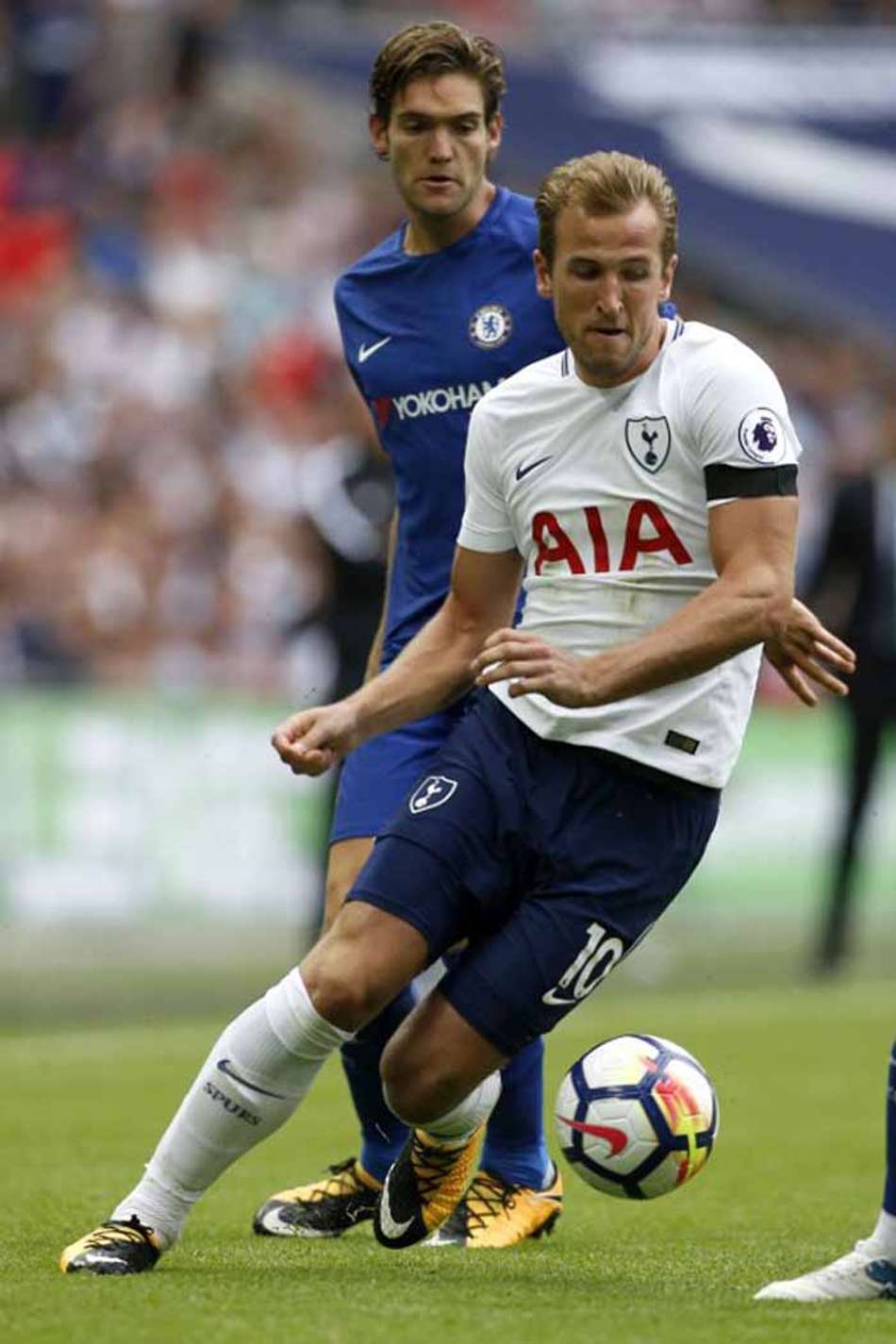 Técnico do Tottenham muda tom sobre saída de Harry Kane