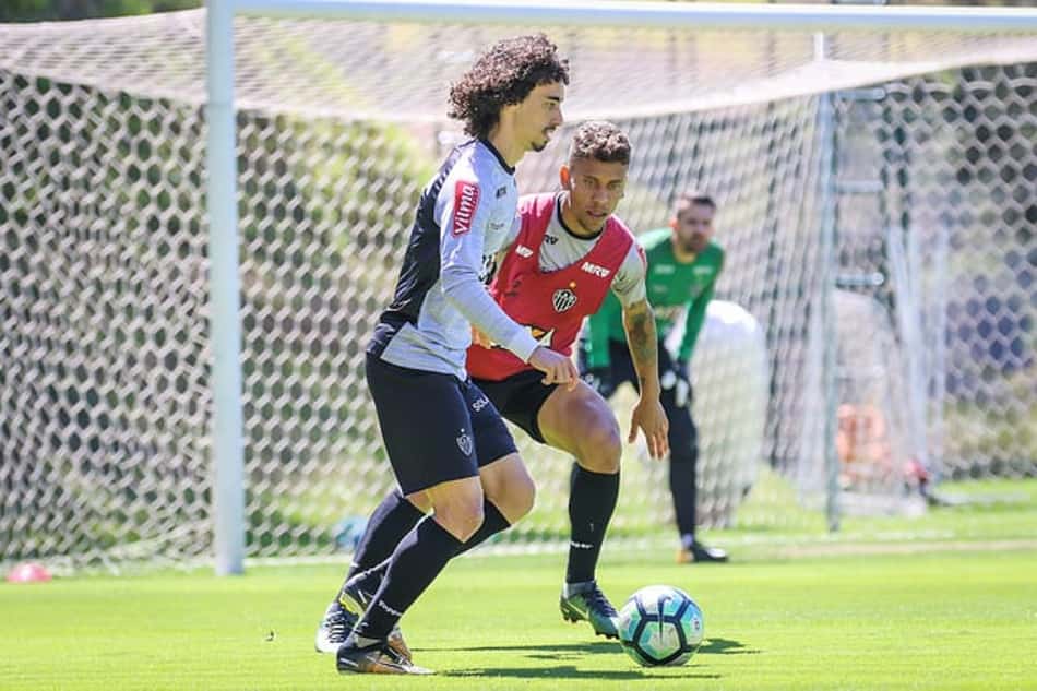 São Paulo chega a acordo com Galo e Inter e fica perto de ter Valdívia