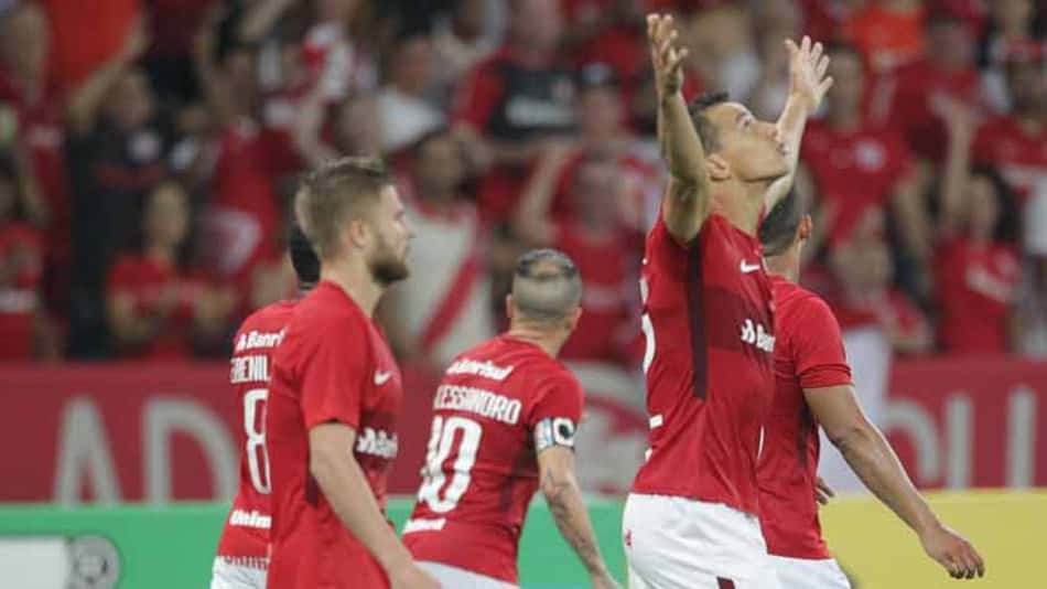 Damião 'tira a zica' e ajuda Internacional a liderar Série B