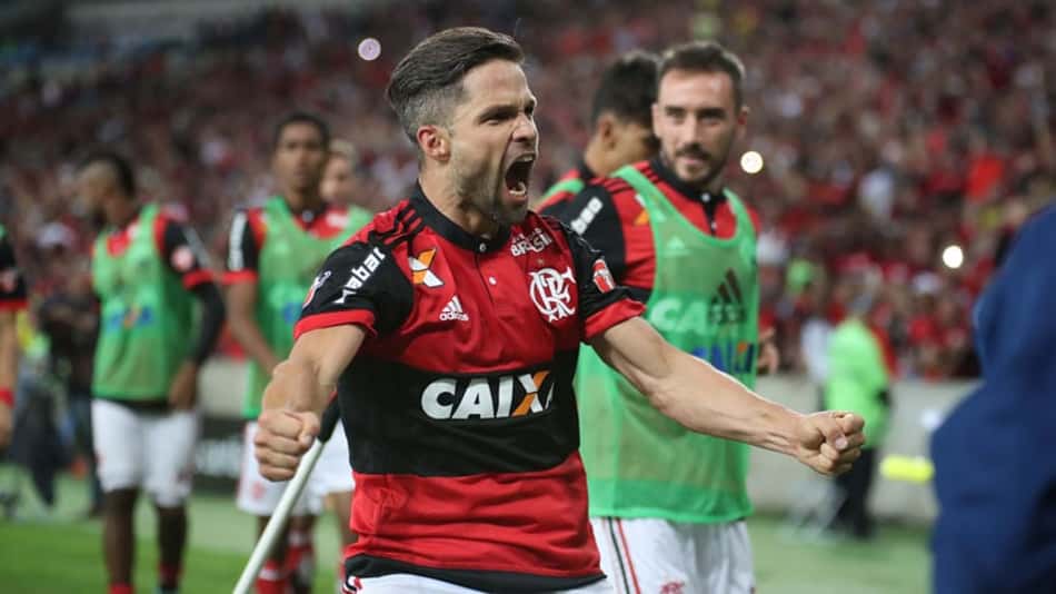 Diego, do Flamengo, é o jogador TIM 4G de agosto