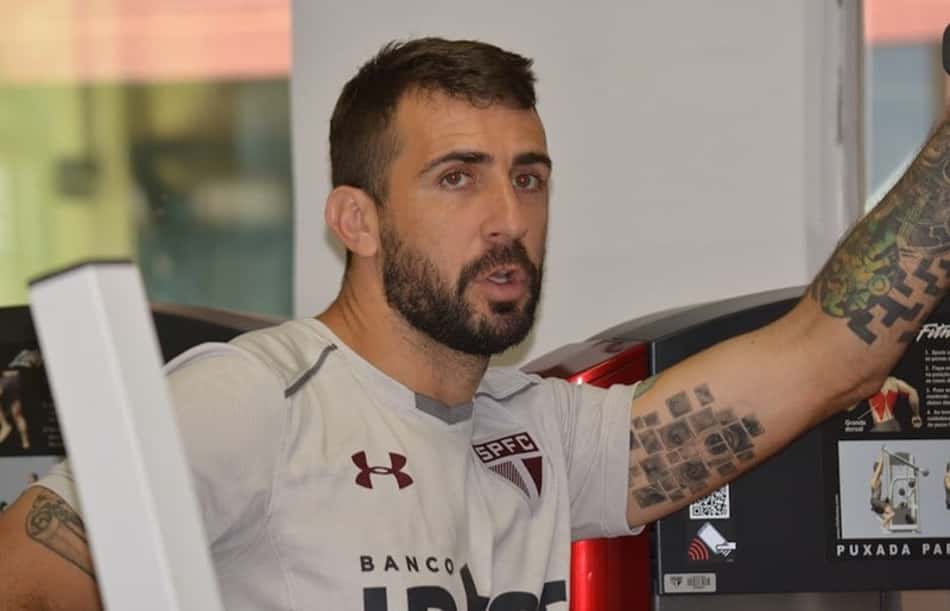 Saudade da filha e Copa: empresário de Pratto fala sobre suposta saída