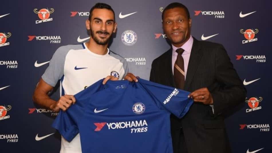 Chelsea anuncia contratação de Zappacosta, lateral ex-Torino