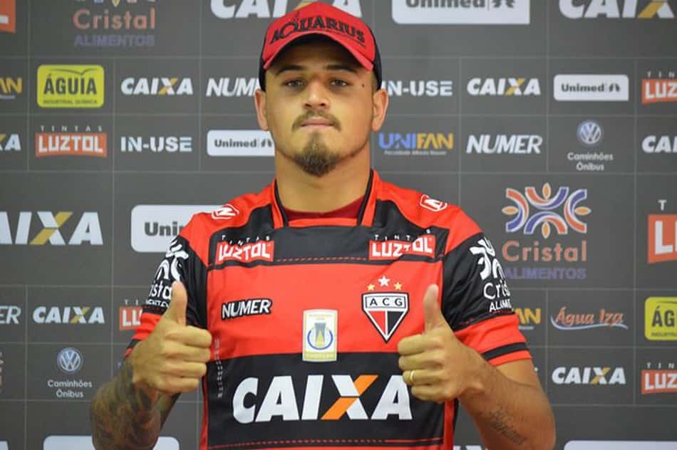 De volta ao Atlético-GO, Alison confia em permanência da equipe na Série A
