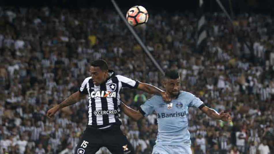 Grêmio x Botafogo: prováveis times, onde ver, desfalques e palpites
