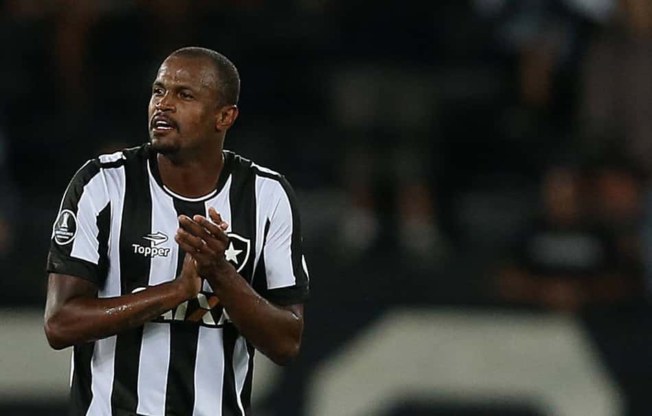 Airton tem indenização por acidente de trabalho contra o Botafogo negada