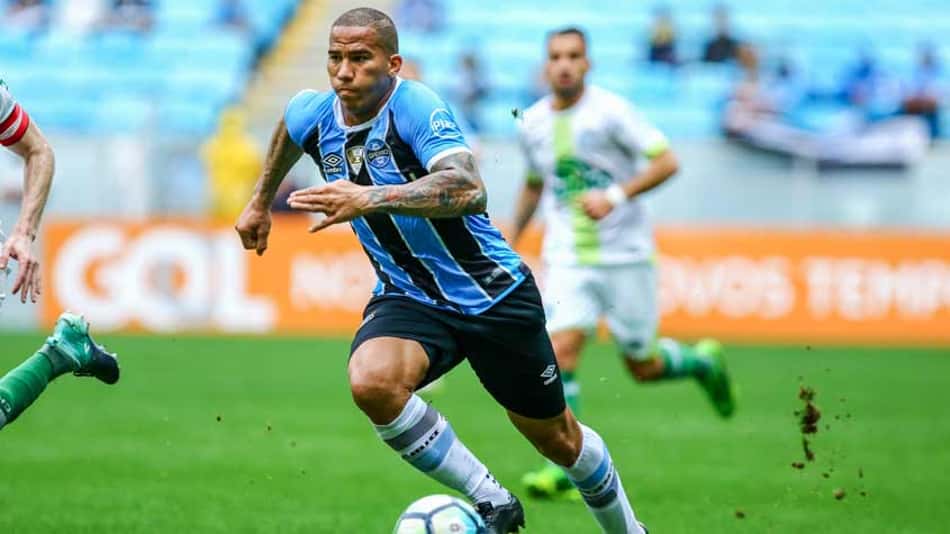 Grêmio tem queda de rendimento em jogos dentro de casa
