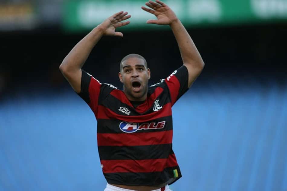 Adriano Imperador com a camisa do Flamengo (Foto: Ricardo Cassiano/Lancepress!)
