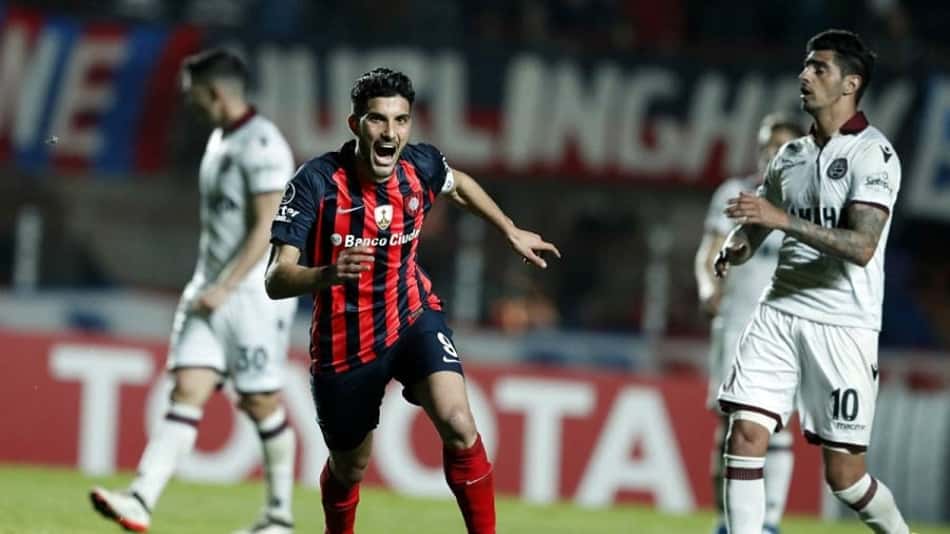 Reforço para o ataque? Botafogo negocia com Blandi, do San Lorenzo