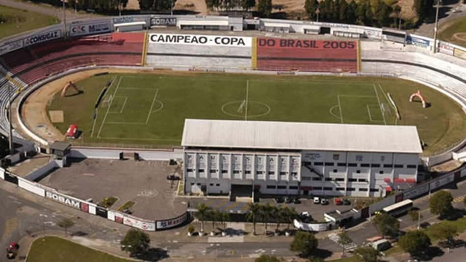 Rifa de medalha, camisa temática… Paulista confia em volta às origens e em sua torcida para superar crise