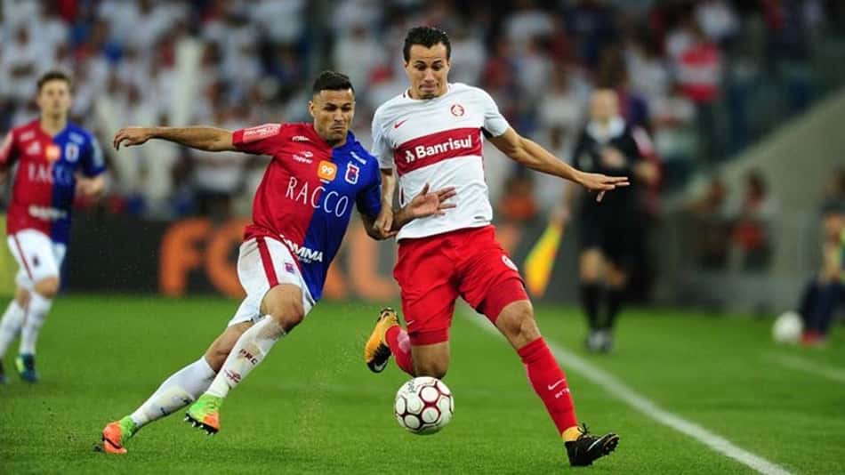 Leandro Damião vê "detalhes" como tendo definido a derrota do Inter