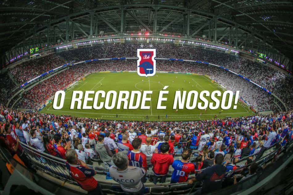 Recorde de público na Arena confirma o bom momento do Paraná