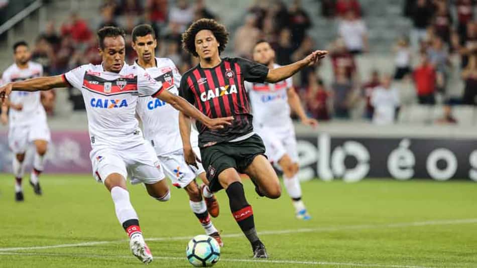 Números da Bola: Estatísticas de Atlético-PR 2×2 Atlético-GO