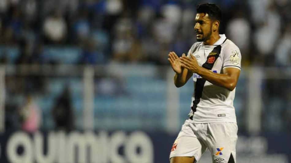 Confira a seguir a galeria especial do LANCE! com imagens da vitória do Vasco sobre o Avaí na última quarta-feira