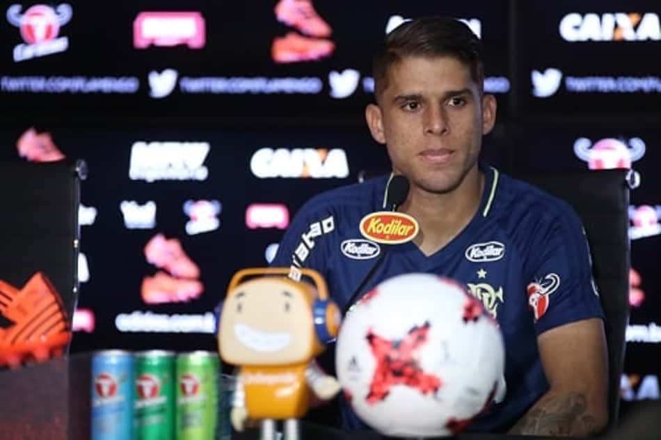 Cuéllar lamenta veto a Niltão após 'chororô': 'Comemoração de futebol'