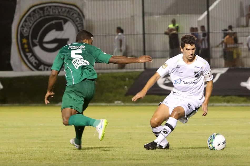 Guarani e ABC se enfrentam no duelo do desespero em Campinas