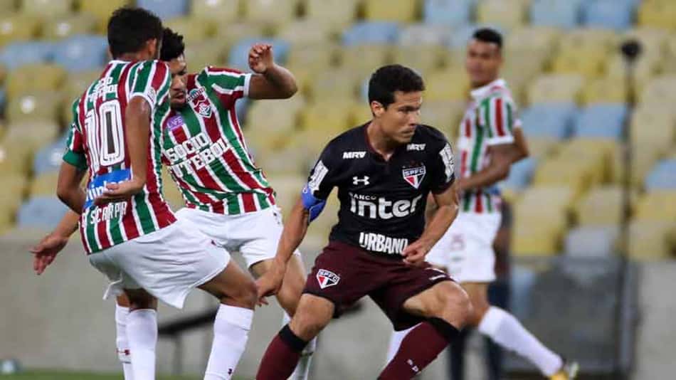 Hernanes critica o São Paulo: 'Time não amadurece. É inaceitável'