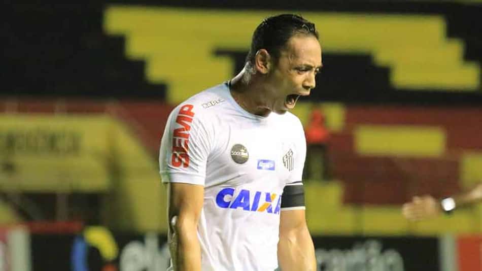 Santos joga mal, cede empate ao Sport e perde nova chance de disputa