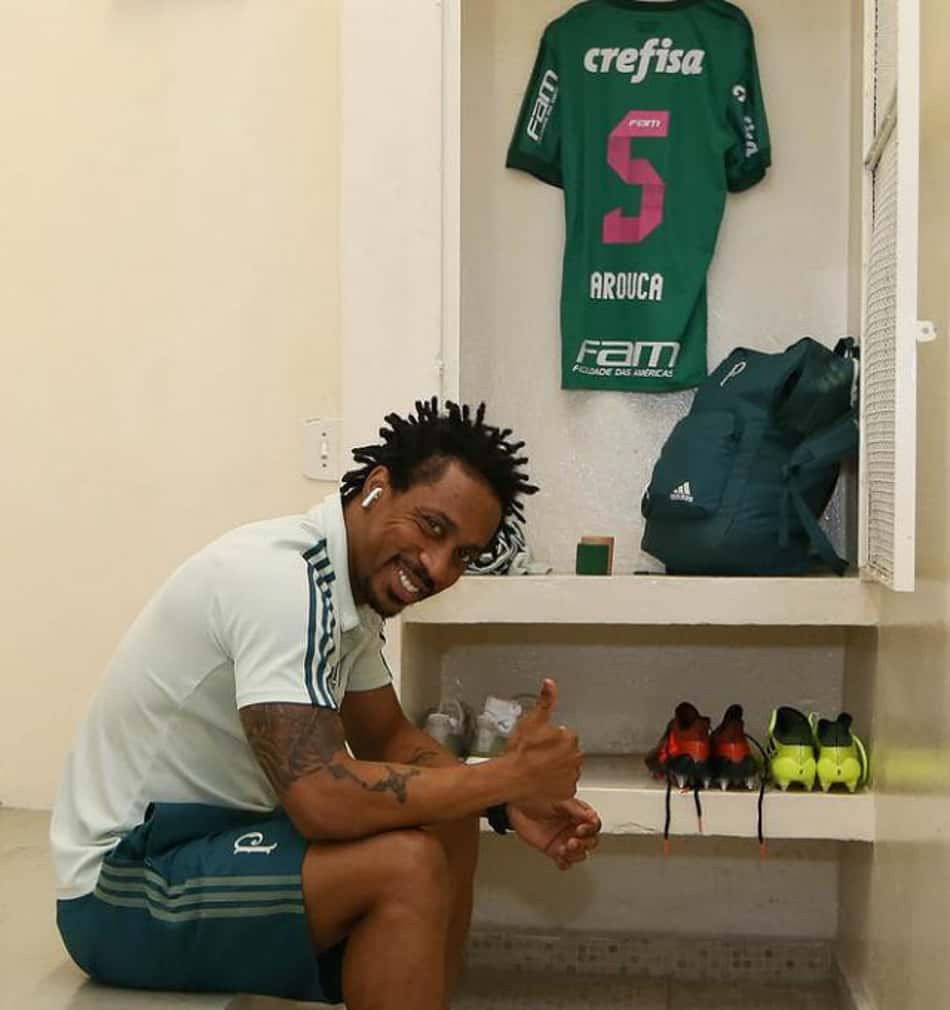 Fim das tranças e do pior momento: Arouca celebra 'reestreia profissional'