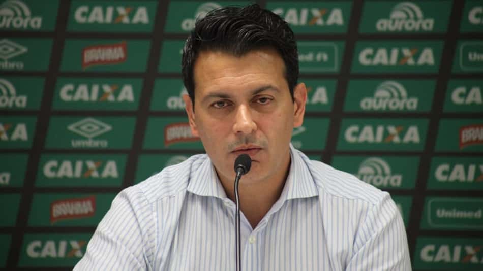 Diretor executivo da Chape pretende priorizar elenco atual para 2018