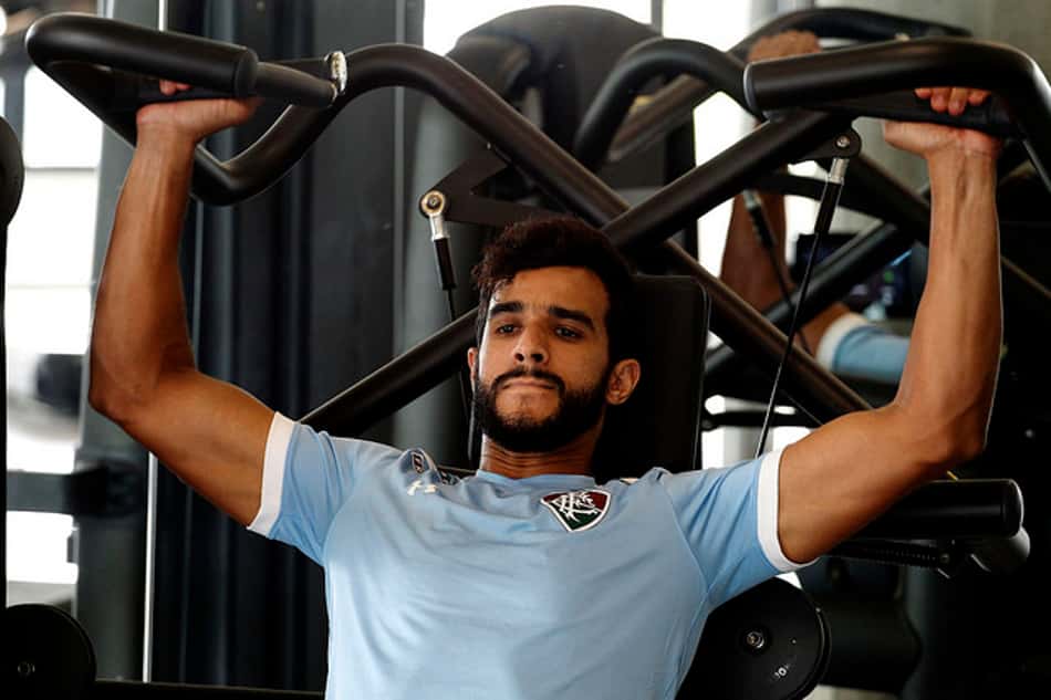 Em grande fase, Henrique Dourado não viajou para ser preservado. Não sente dores nem lesões. Foco é no Fla-Flu de quinta-feira