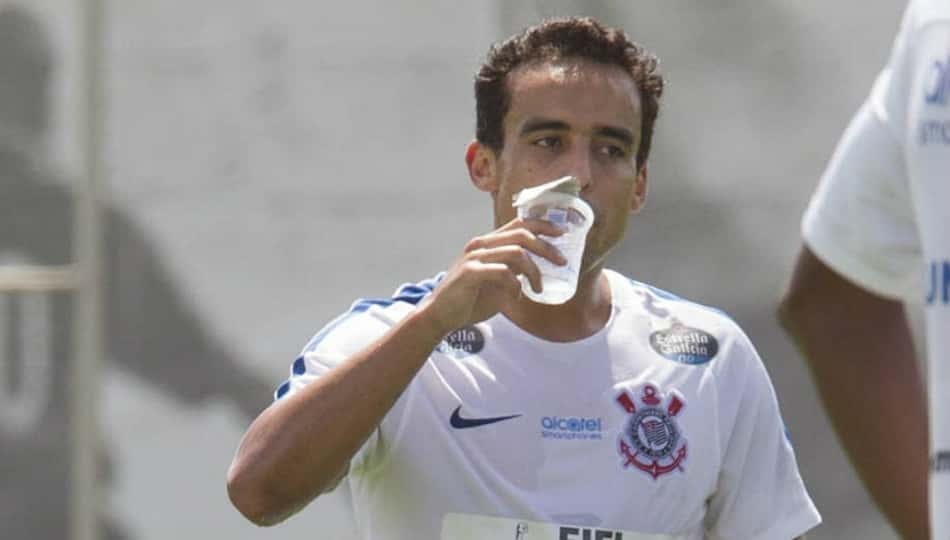 Jadson cita papo com Carille para mudar de posição em 2018