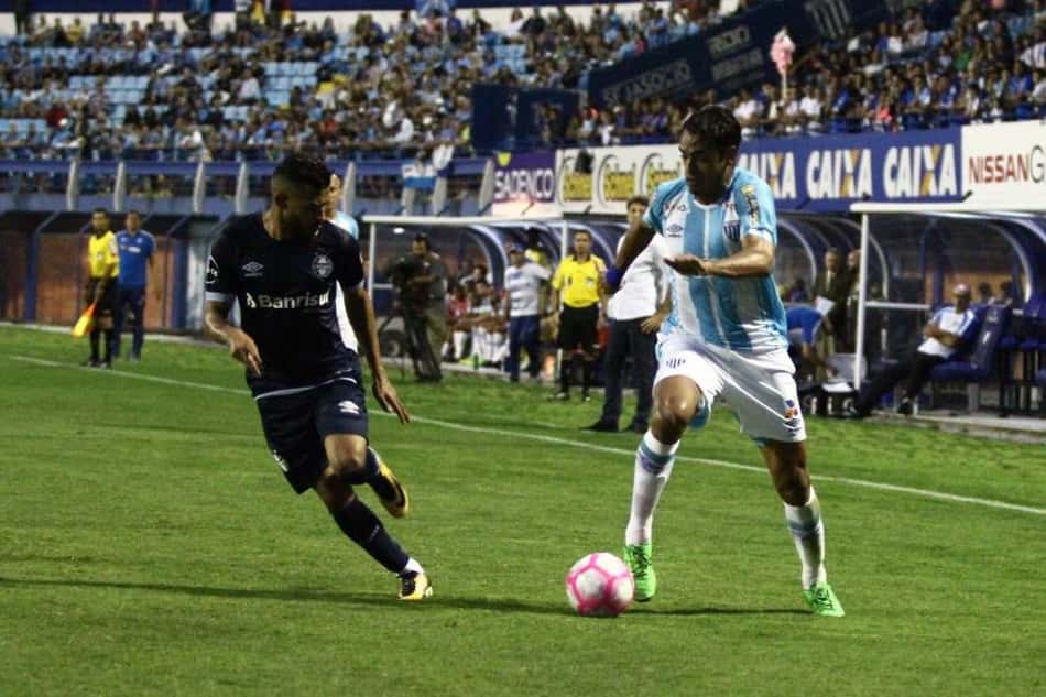 Avaí, diante dos reservas do Grêmio, fica no empate