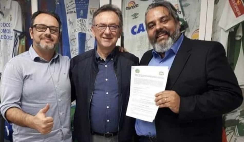 Chapecoense doará R$ 28,8 mil por mês a associação de vítimas da tragédia na Colômbia