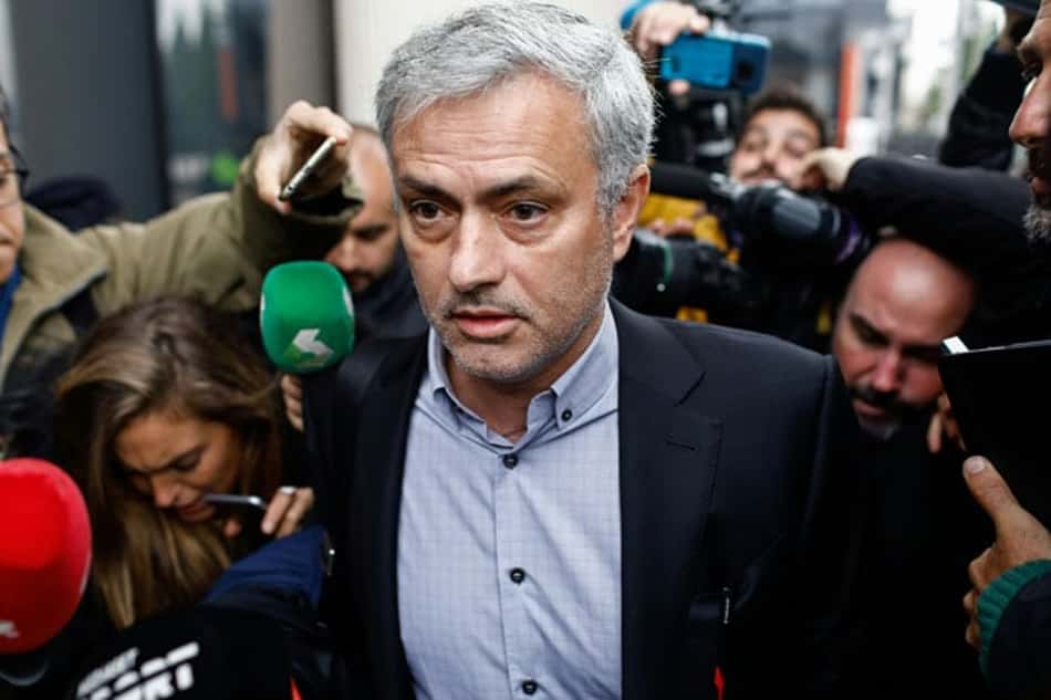 Mourinho presta depoimento sobre acusação de fraude fiscal