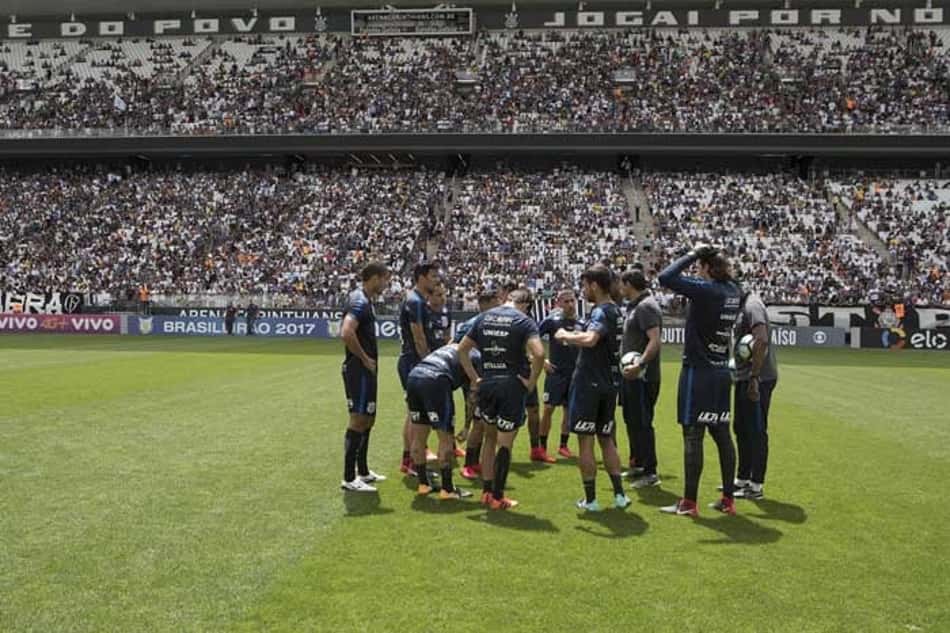 Último treino do Corinthians antes de jogo da taça será aberto na Arena