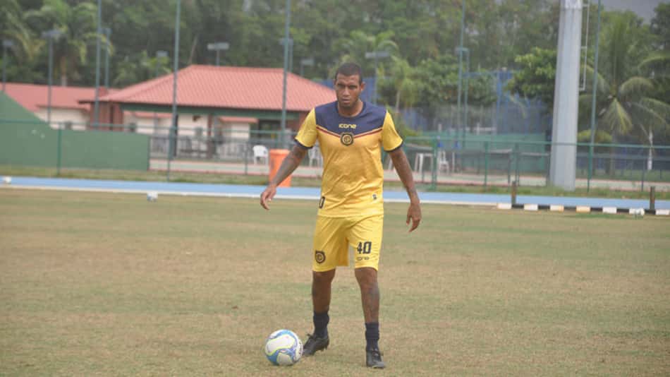Madureira confirma retorno de meia revelado no clube