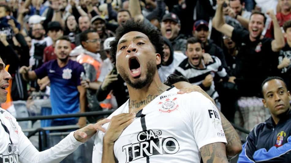 Corinthians venceu Avaí e título está próximo: veja o que resta