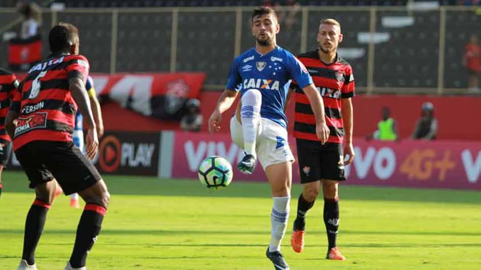 Números da Bola: Estatísticas de Vitória 1×1 Cruzeiro