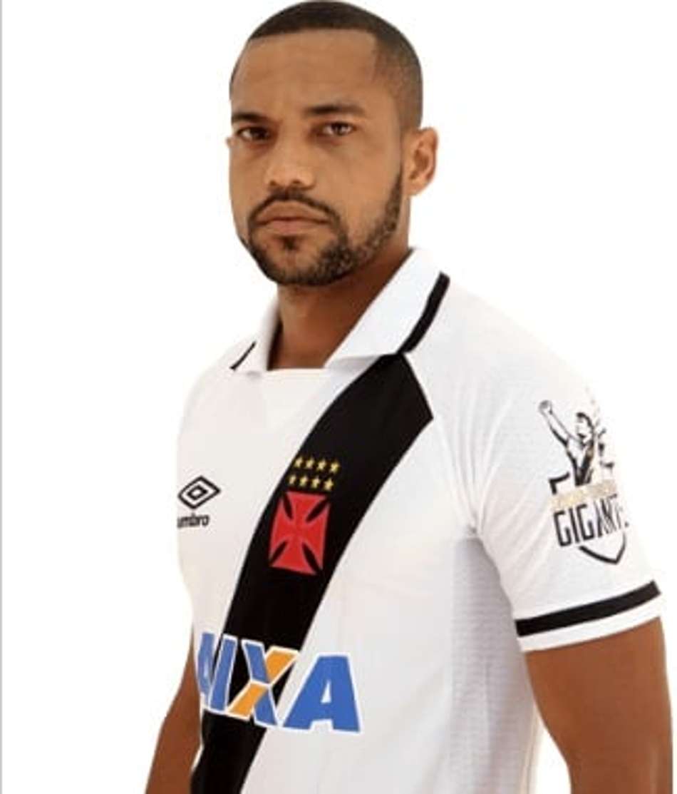 Primeiro da barca! Lucas Rocha anuncia saída do Vasco para 2018