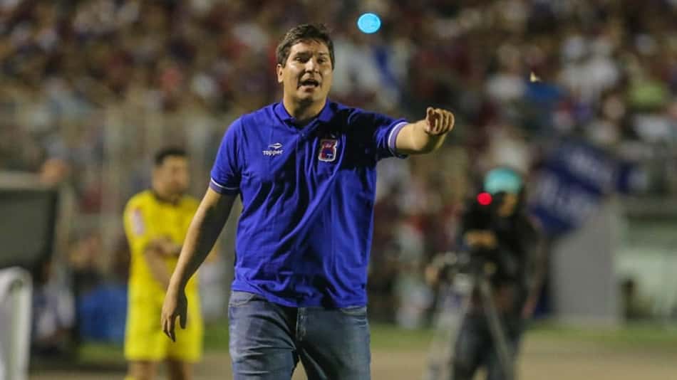 Matheus Costa é o novo técnico do Paraná