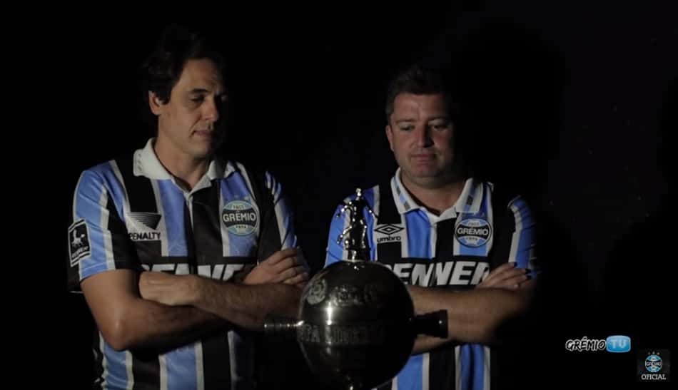 No clima da final, Grêmio divulga vídeo com campeões da Libertadores