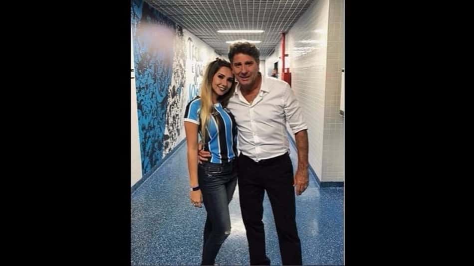 Filha de Renato Portaluppi conta que levou bronca do pai no vestiário