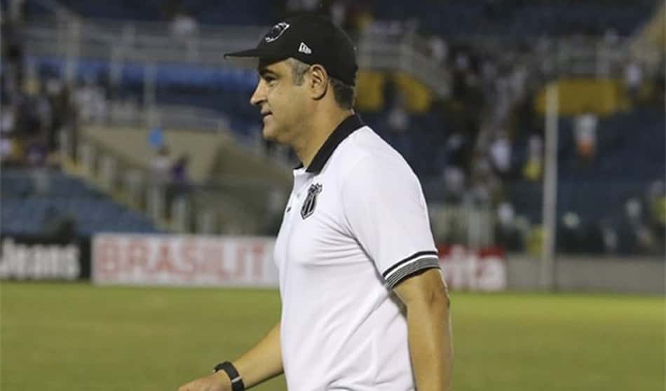 Técnico do Ceará parabeniza torcida pela festa no Castelão