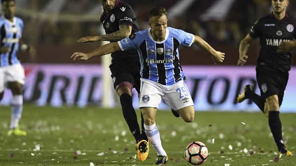 Acompanhamento do Barcelona por Arthur segue a todo vapor