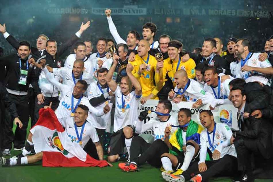 Corinthians relembra final do Mundial de 2012 contra o Chelsea para zoar o Palmeiras: 'Ganhar deles não é fácil'
