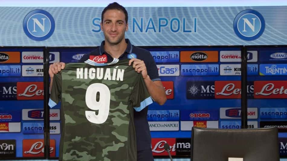 Higuaín Napoli