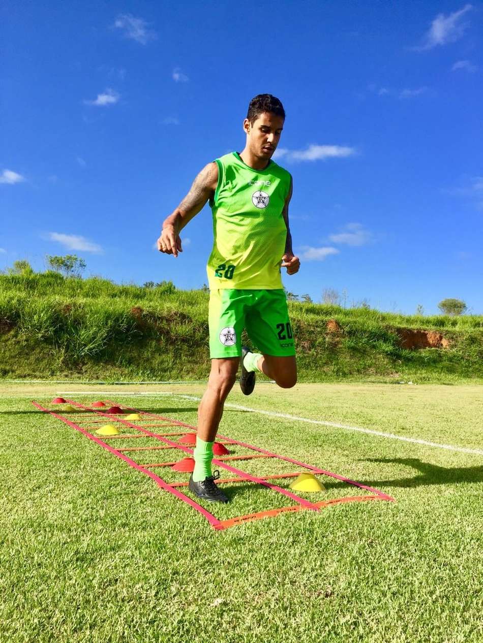 Michael, ex-Flu, retoma carreira e acerta com clube para o Carioca 2018