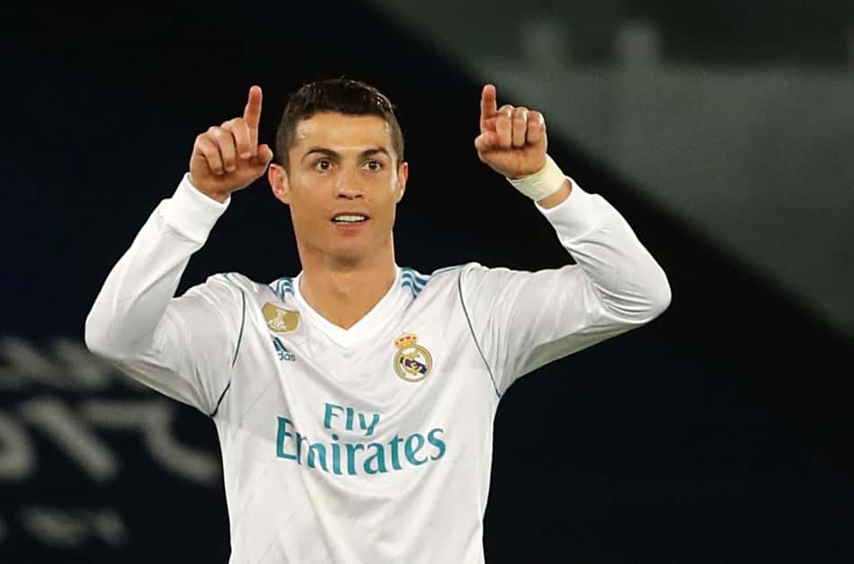 CR7, Coutinho, Hernanes, Robinho… Confira o vaivém desta sexta-feira
