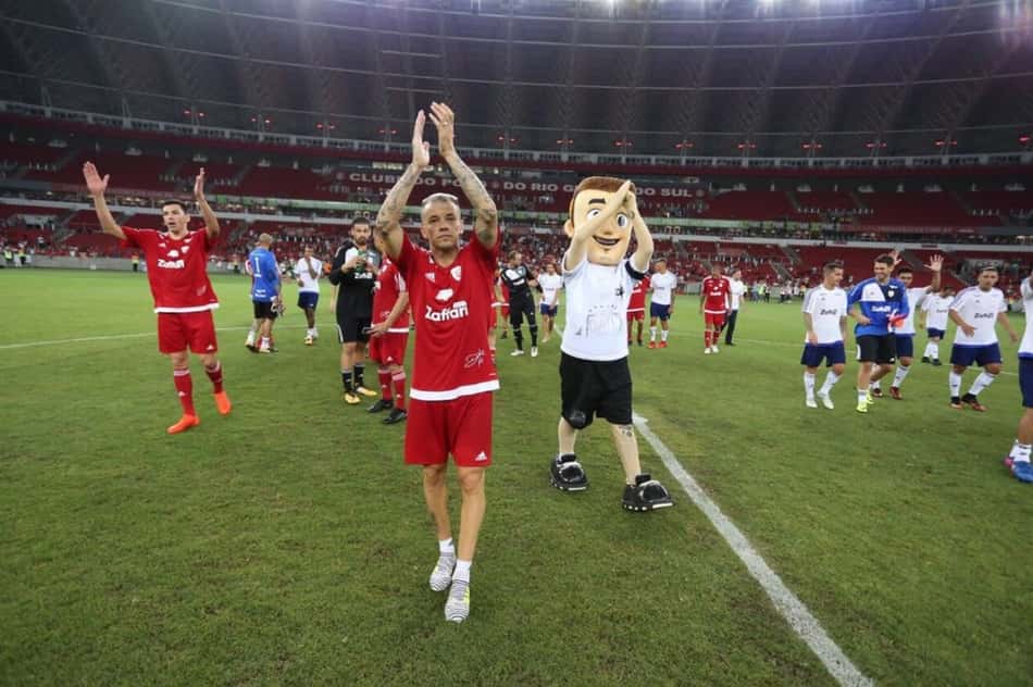 Ídolo da torcida, D'Alessandro pede união nos bastidores do Internacional