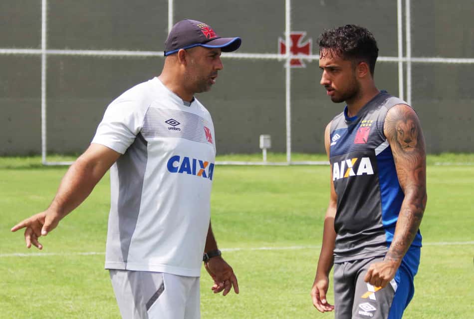 Após sofrer com lesões em 2017, Joia do Vasco vê Copinha como recomeço