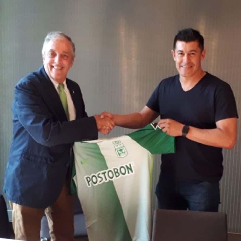 Jorge Almirón segue na América do Sul, agora no Atlético Nacional