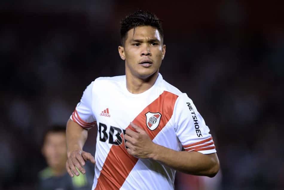 Ex-atacante do River Plate coloca fogo na semi da Libertadores