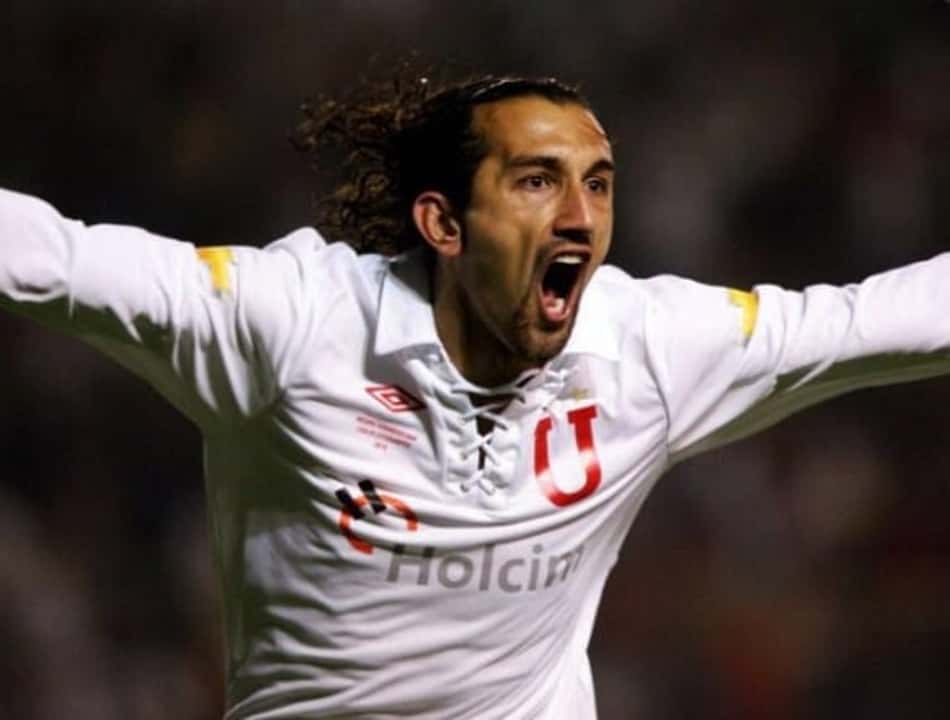 Ex-Palmeiras e Grêmio se torna o maior artilheiro da Copa Sul-Americana