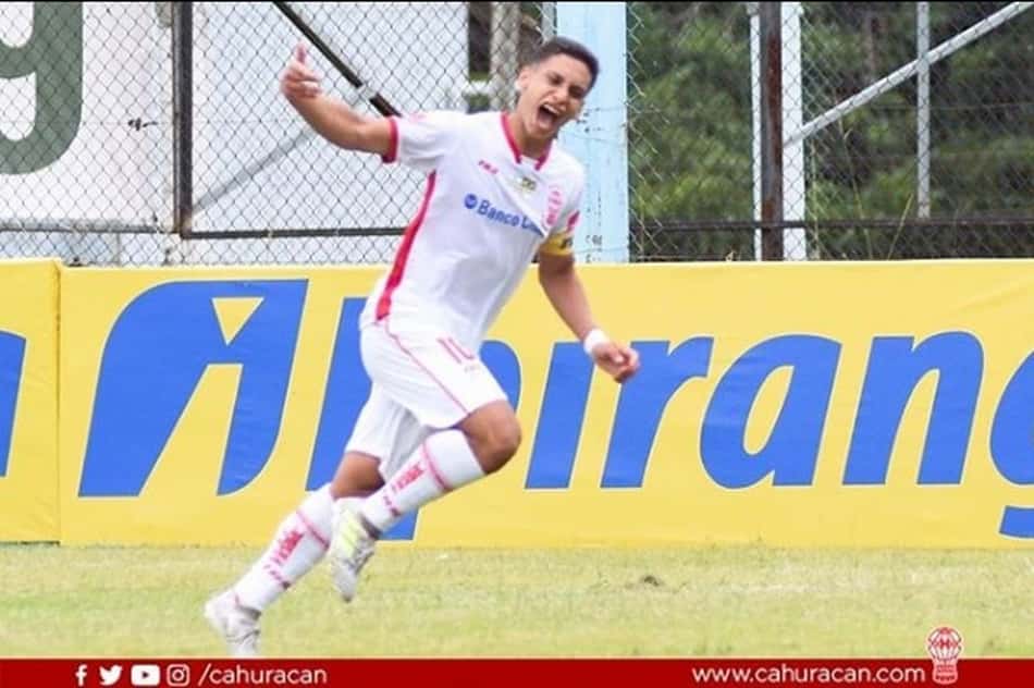 Promessa do Huracán é afastada após assinar pré-contrato com o Internacional