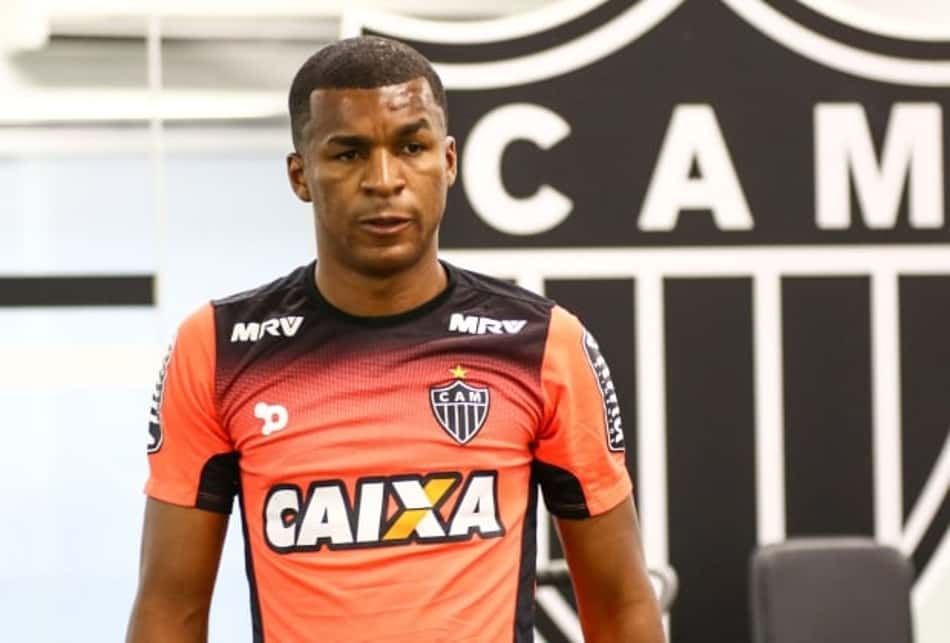 Atlético-MG é condenado a pagar multa para empresário por contratação de Erazo
