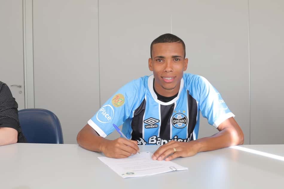 Reforço do Grêmio, Madson teve excelente média de cruzamentos no Brasileirão